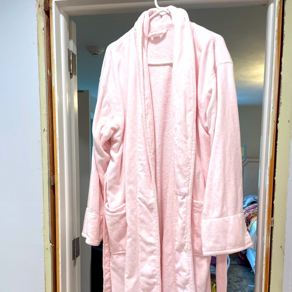 Express light pink bathrobe one size fits all